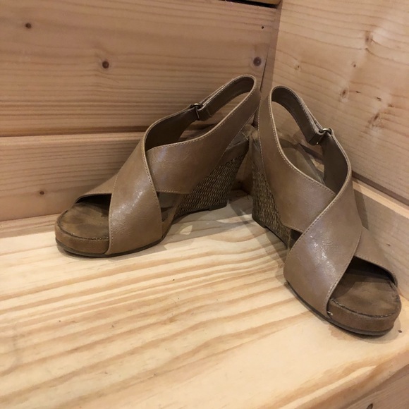 AEROSOLES Shoes - Aerosoles Serology wedge tan heels